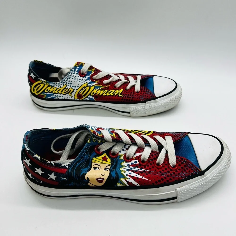 Converse Wonder Woman Red and Blue Sneakers Classic Canvas Style Size 4.5